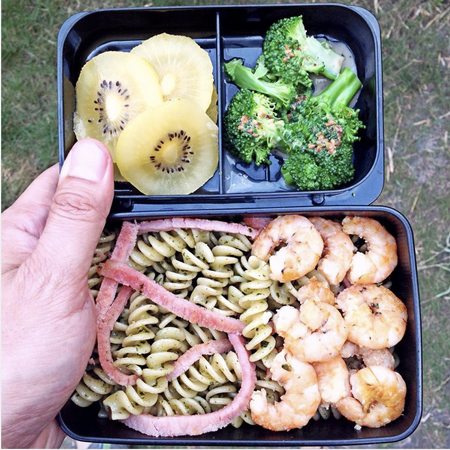 30.-There-shall-be-pesto-pasta-with-back-bacon-and-shrimp,-gold-kiwi-and-roasted-sesame-broccoli-salad
