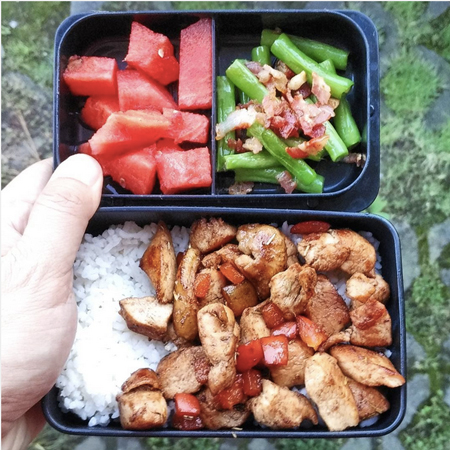 42.Steamed-rice,-chicken-teriyaki-with-rosemary-and-paprika